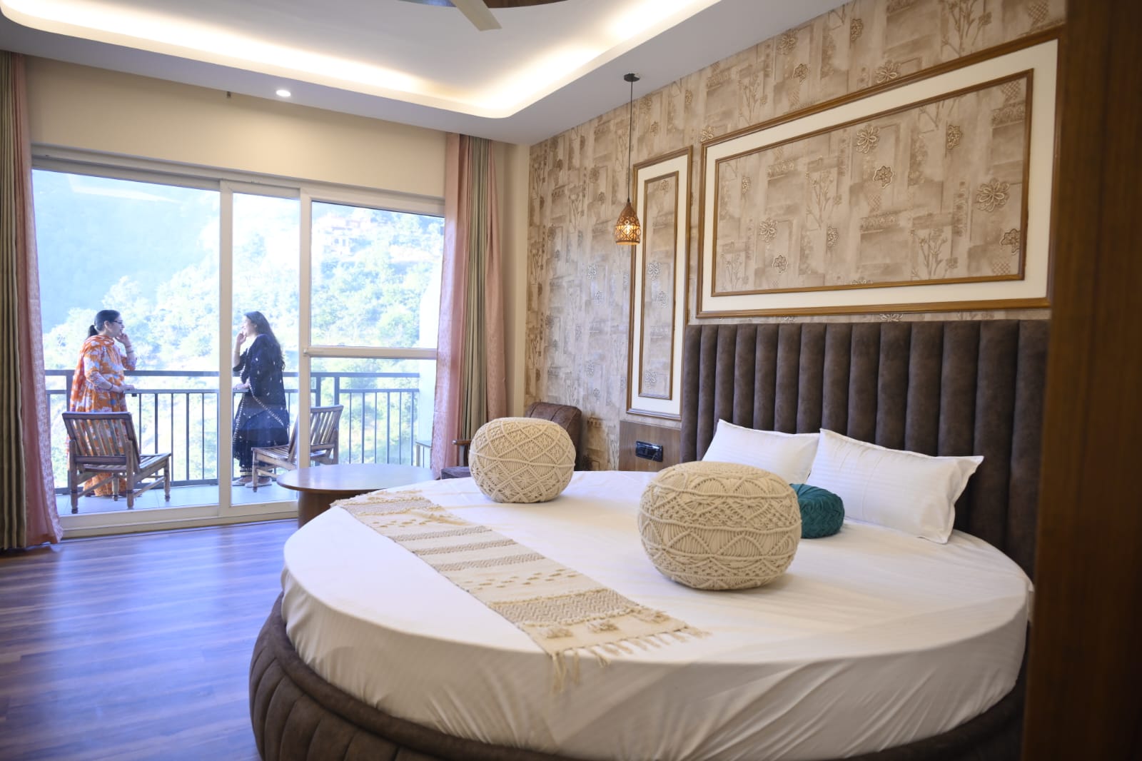 WhatsApp Image 2025-11-17 at 9.16.14 PM (1)